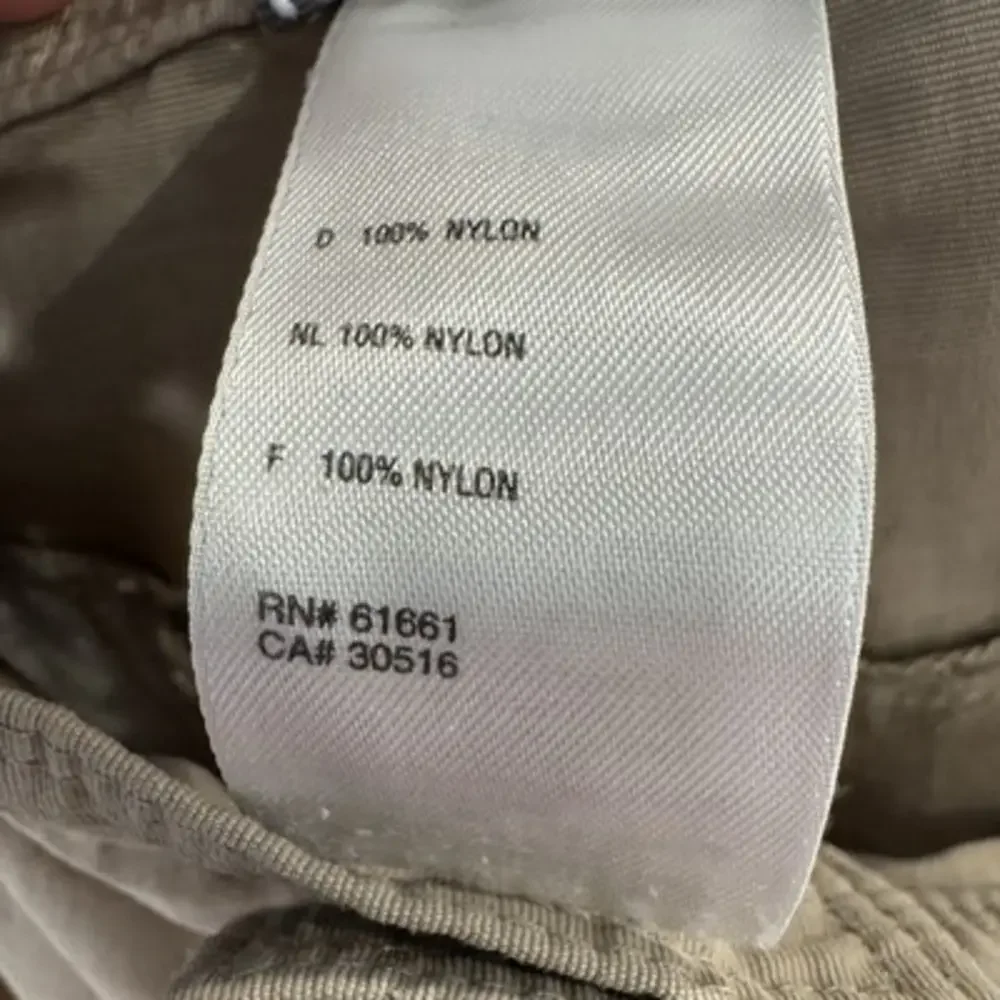 The North Face Roll Up Nylon Pants Beige Hiking Mens Sz 36 Outdoor‎ Gorpcore